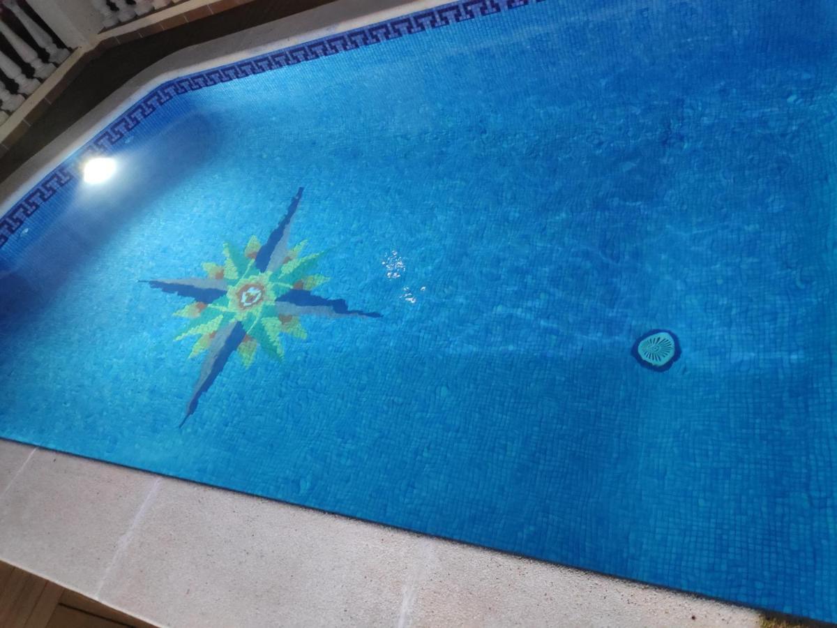 Beach House. Casa Con Piscina Privada 卡拉费尔 外观 照片