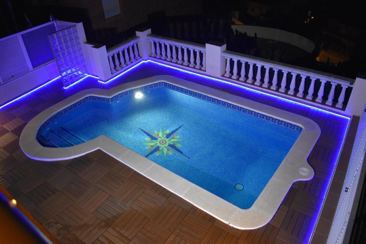 Beach House. Casa Con Piscina Privada 卡拉费尔 外观 照片