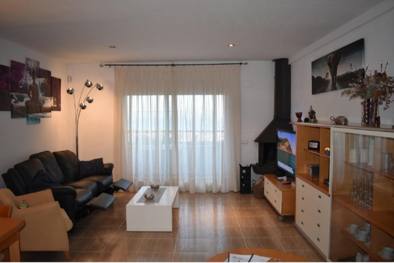 Beach House. Casa Con Piscina Privada 卡拉费尔 外观 照片
